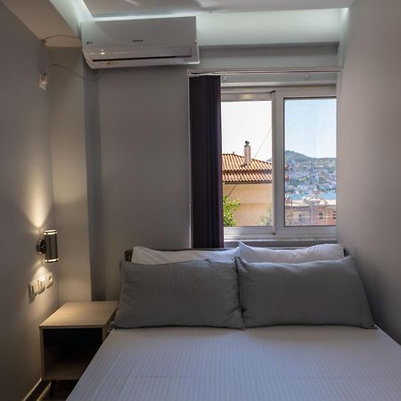 Hotel Porti Sarande Bagian luar foto