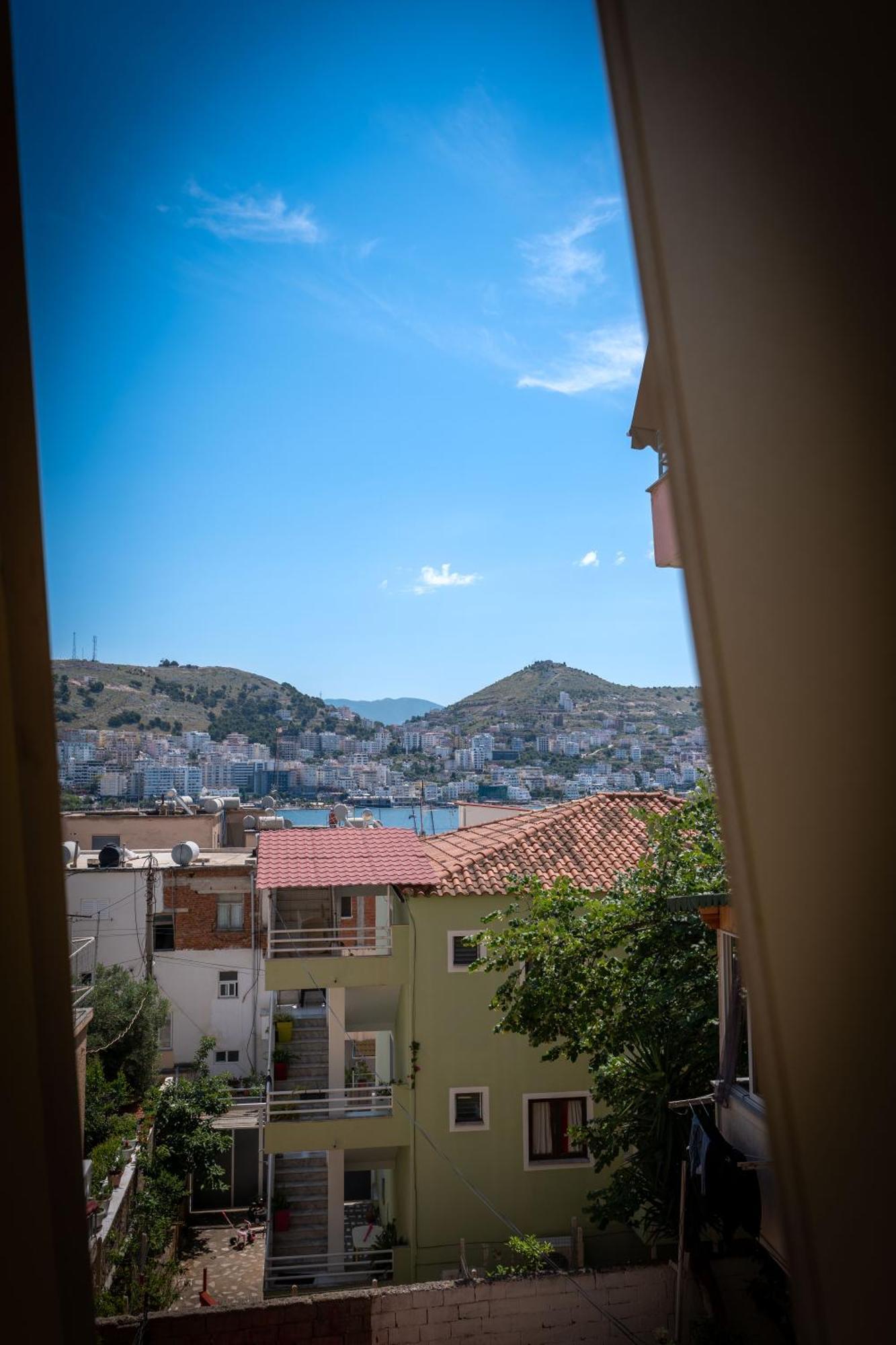 Hotel Porti Sarande Bagian luar foto