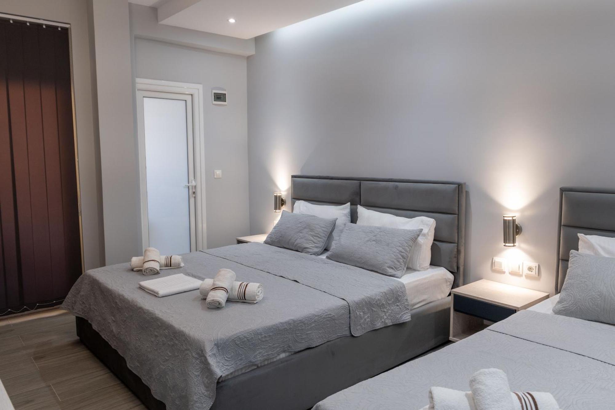 Hotel Porti Sarande Bagian luar foto