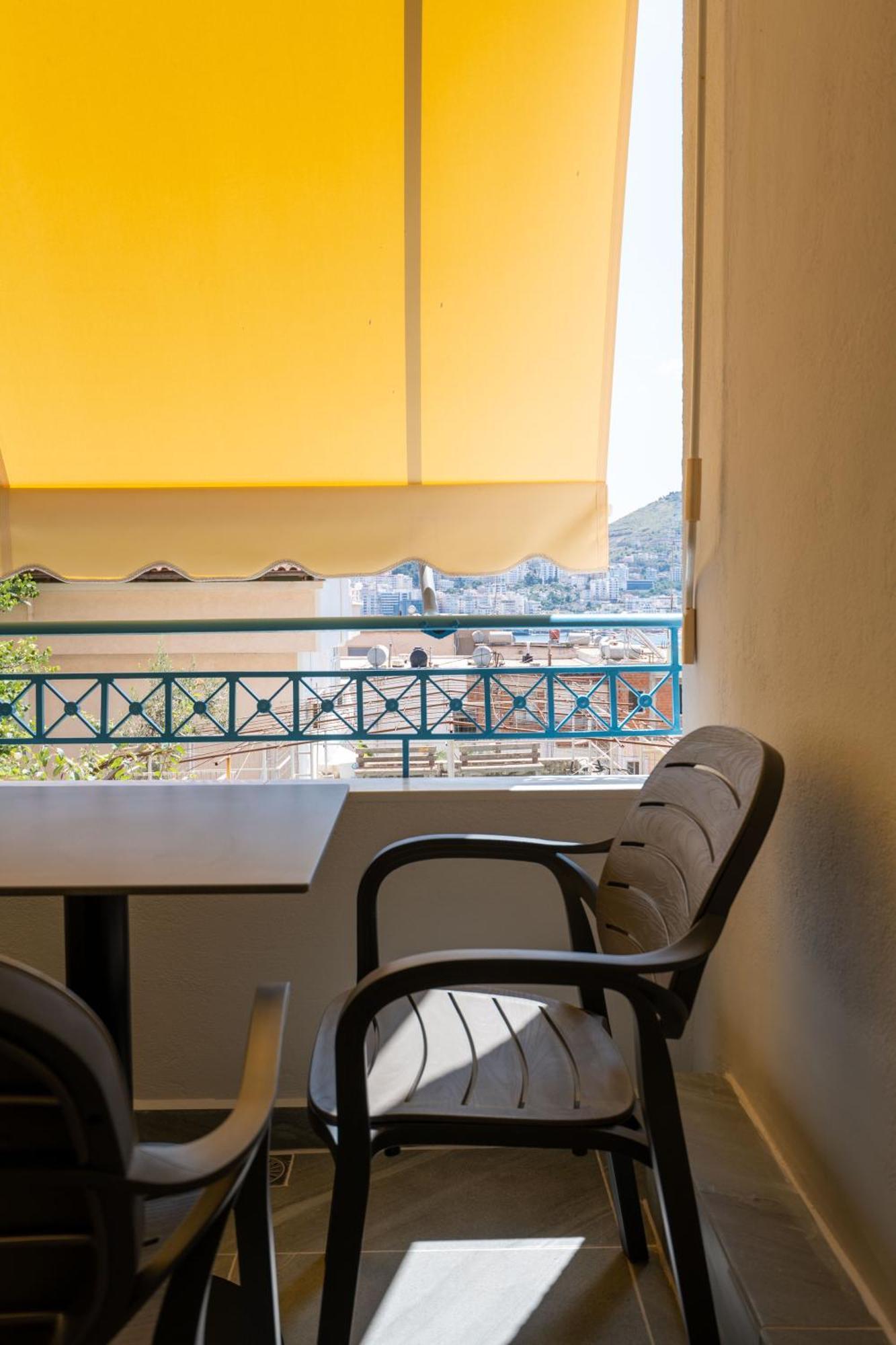 Hotel Porti Sarande Bagian luar foto