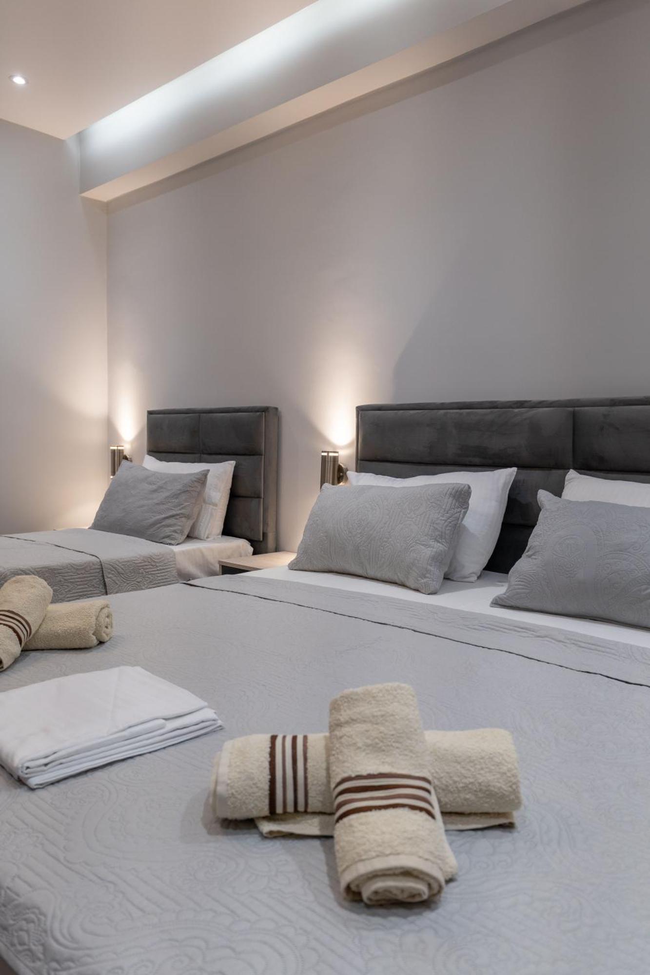 Hotel Porti Sarande Bagian luar foto