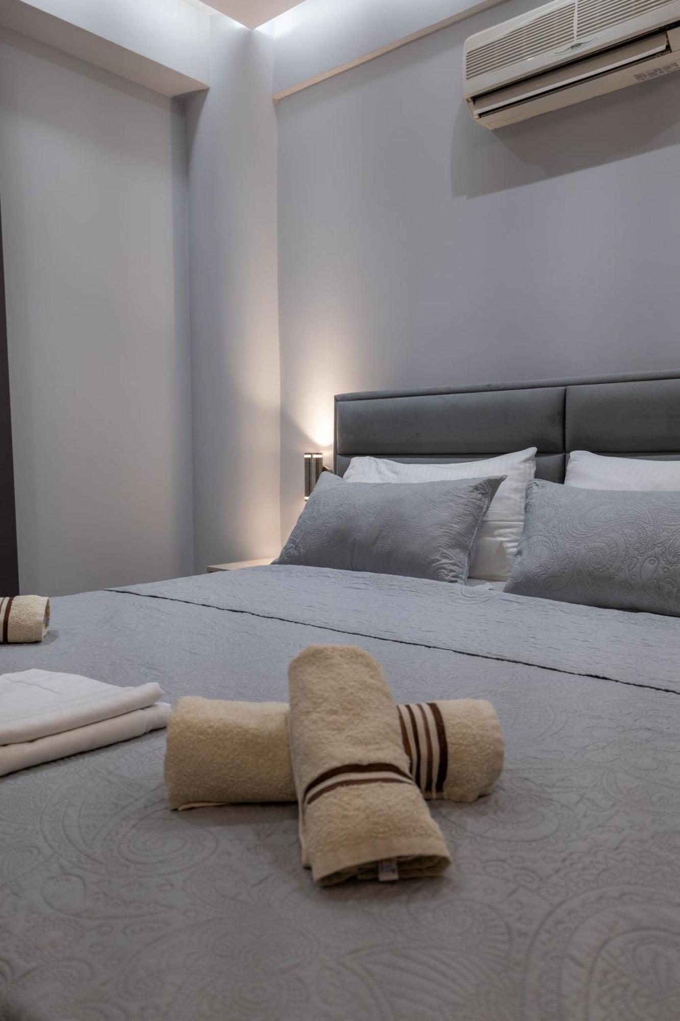 Hotel Porti Sarande Bagian luar foto