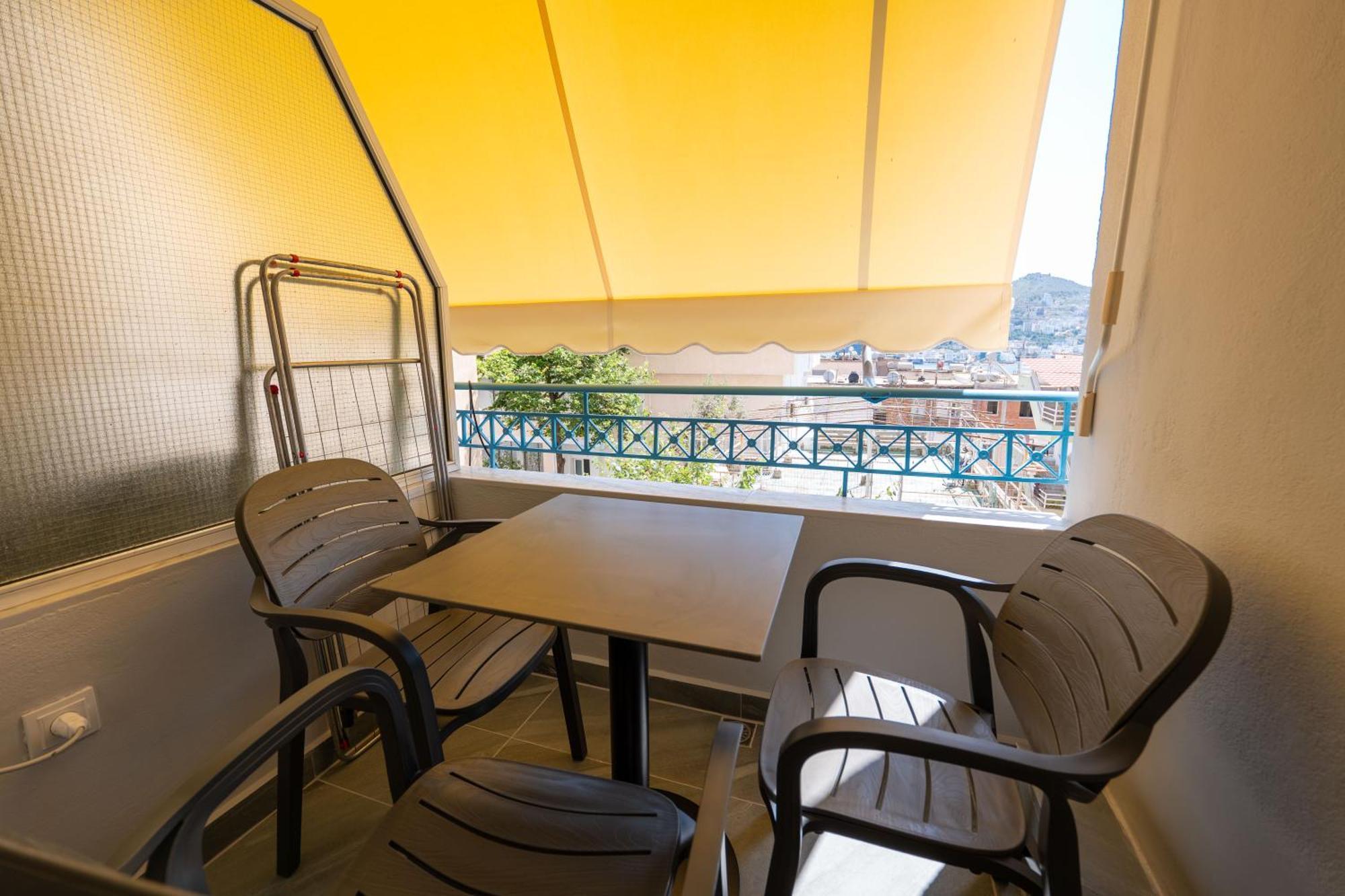 Hotel Porti Sarande Bagian luar foto