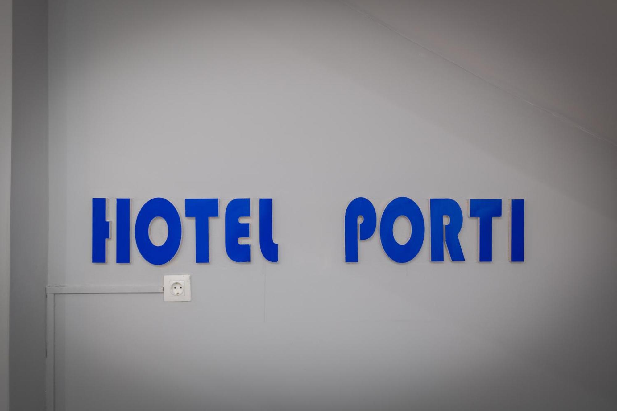 Hotel Porti Sarande Bagian luar foto