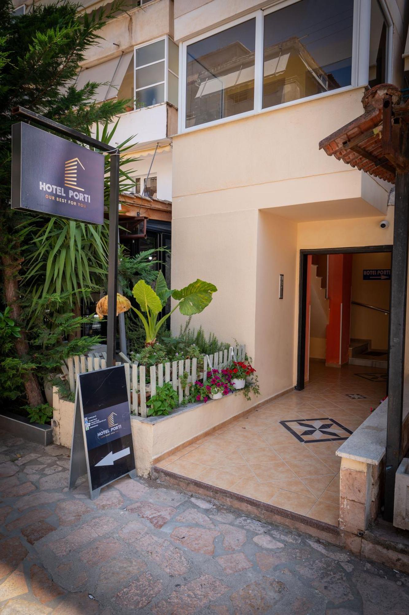 Hotel Porti Sarande Bagian luar foto